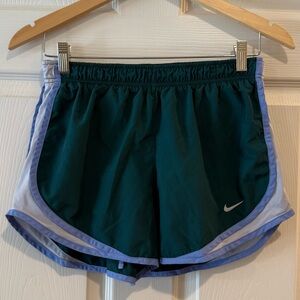 Nike Green Athletic Shorts Lightweight Design - Size M